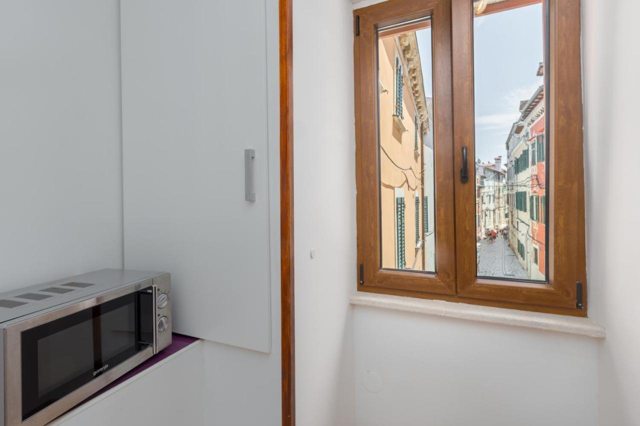 Apartment Lanterna Veneziana Rovigno Esterno foto